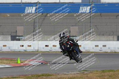 media/Nov-26-2022-Fastrack Riders (Sat) [[b001e85eef]]/Level 2/Session 3 Outside Turn 9/